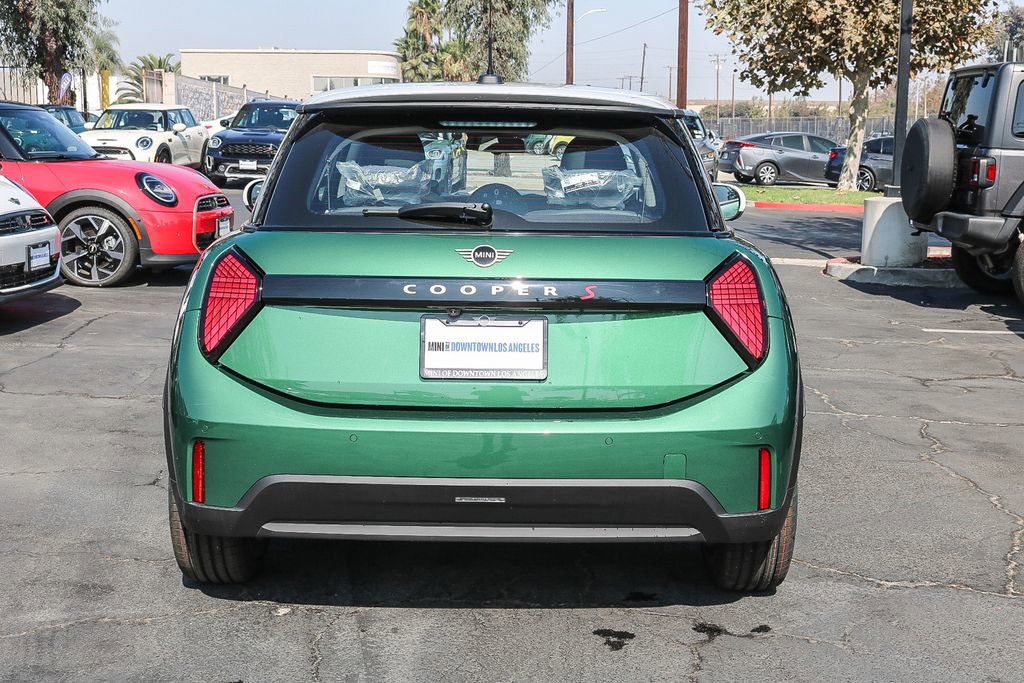 Used 2025 MINI Cooper S image 8