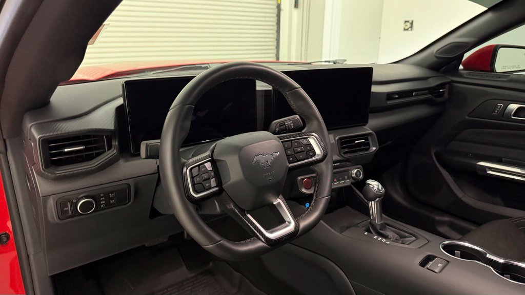Used 2026 Ford Mustang Coupe RWD image 2