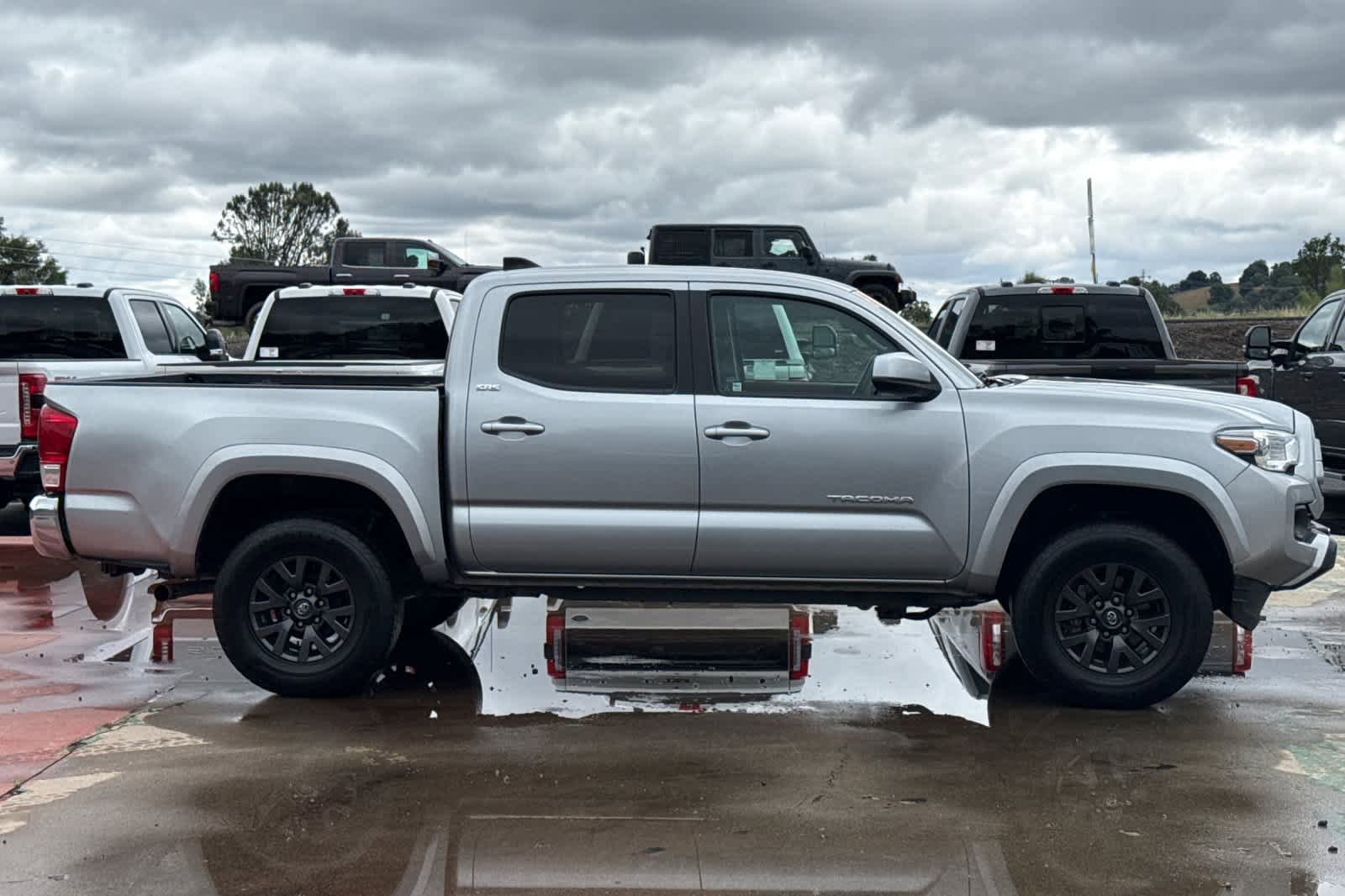 Used 2022 Toyota Tacoma 4x4 Double Cab image 3