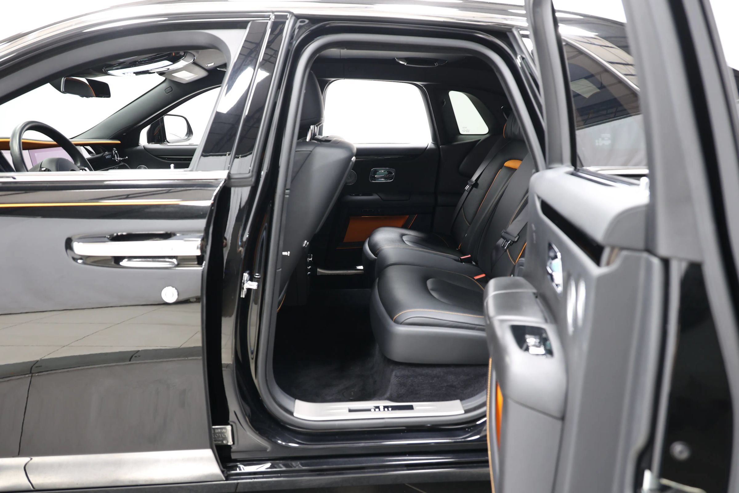 Used 2021 Rolls-Royce Ghost AWD/4WD image 74