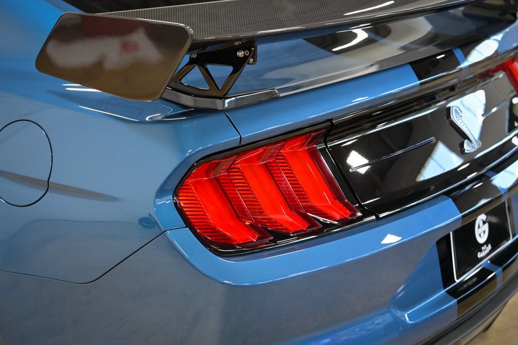 Used 2020 Ford Mustang Shelby GT500 w/ Carbon Fibre Track Pack RWD image 13