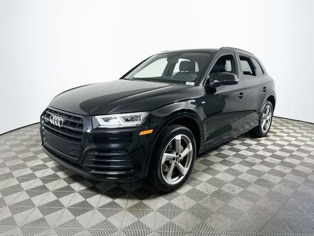 Used 2020 Audi Q5 2.0T Titanium Premium Plus AWD/4WD image 7