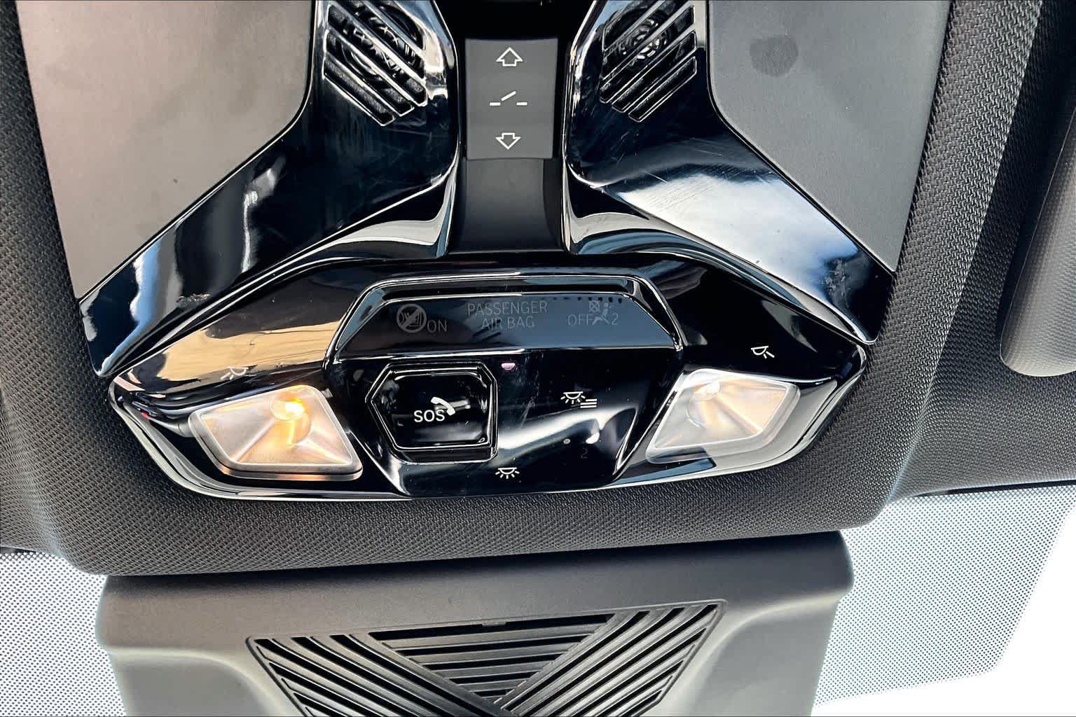 Certified 2025 BMW X1 M35i AWD/4WD image 36