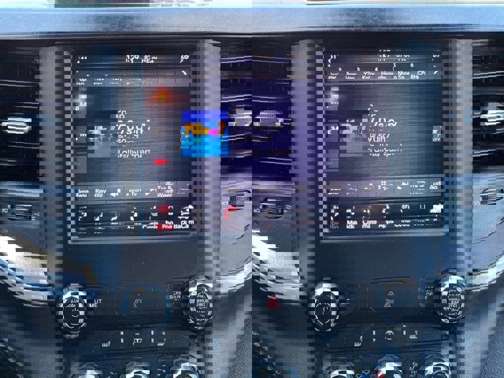 Used 2021 RAM 1500 Big Horn image 8