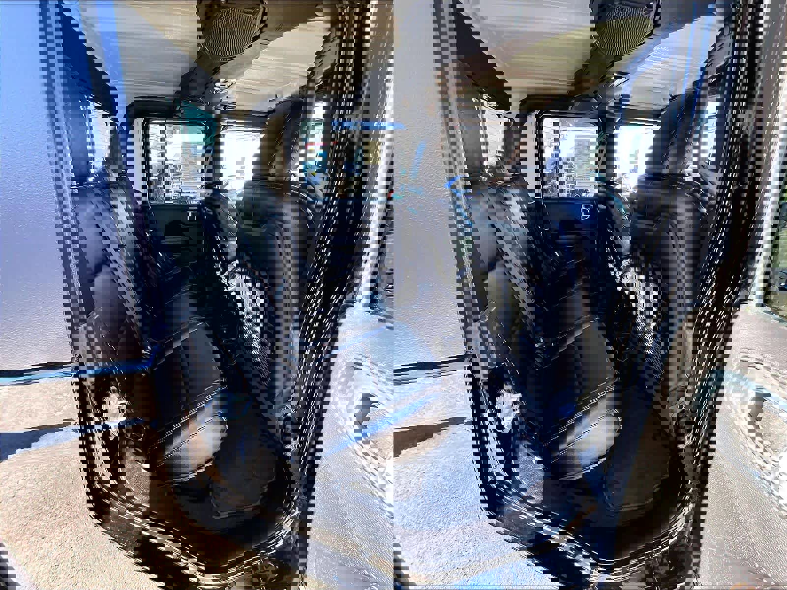 Used 2022 Jeep Gladiator Mojave w/ Cold Weather Group image 16