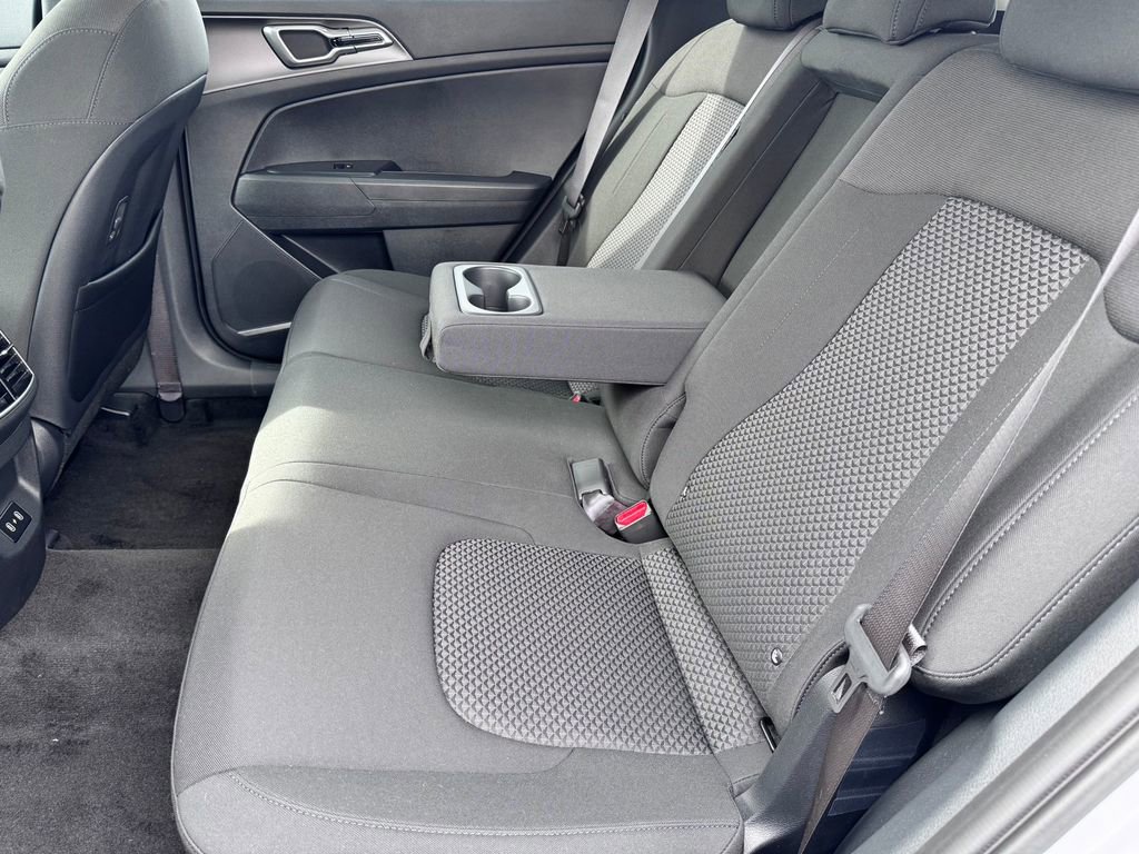 New 2026 Kia Sportage S image 24