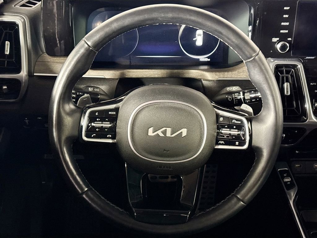 Used 2023 Kia Sorento SX Prestige image 13