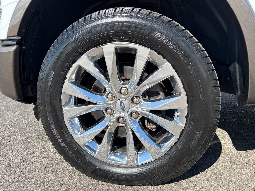 Used 2015 Ford F150 Lariat w/ Equipment Group 502A Luxury image 51