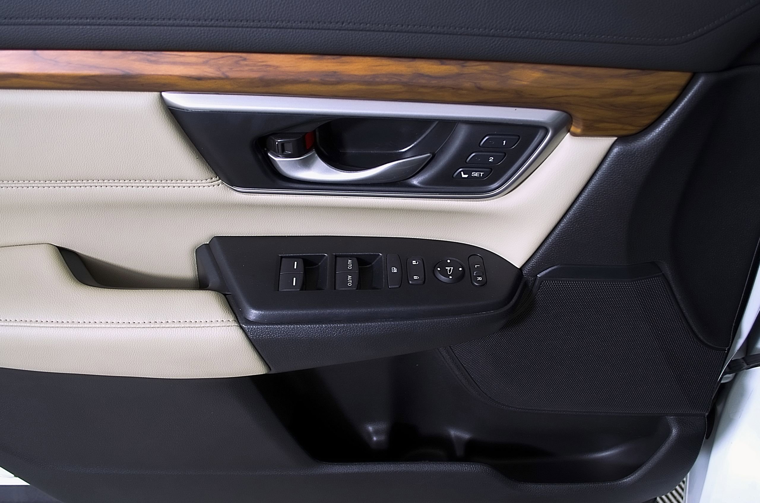 Used 2021 Honda CR-V EX-L image 18