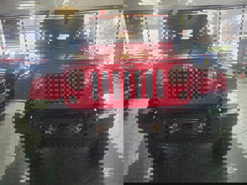 Used 2014 Jeep Wrangler Unlimited Sahara w/ Connectivity Group image 2