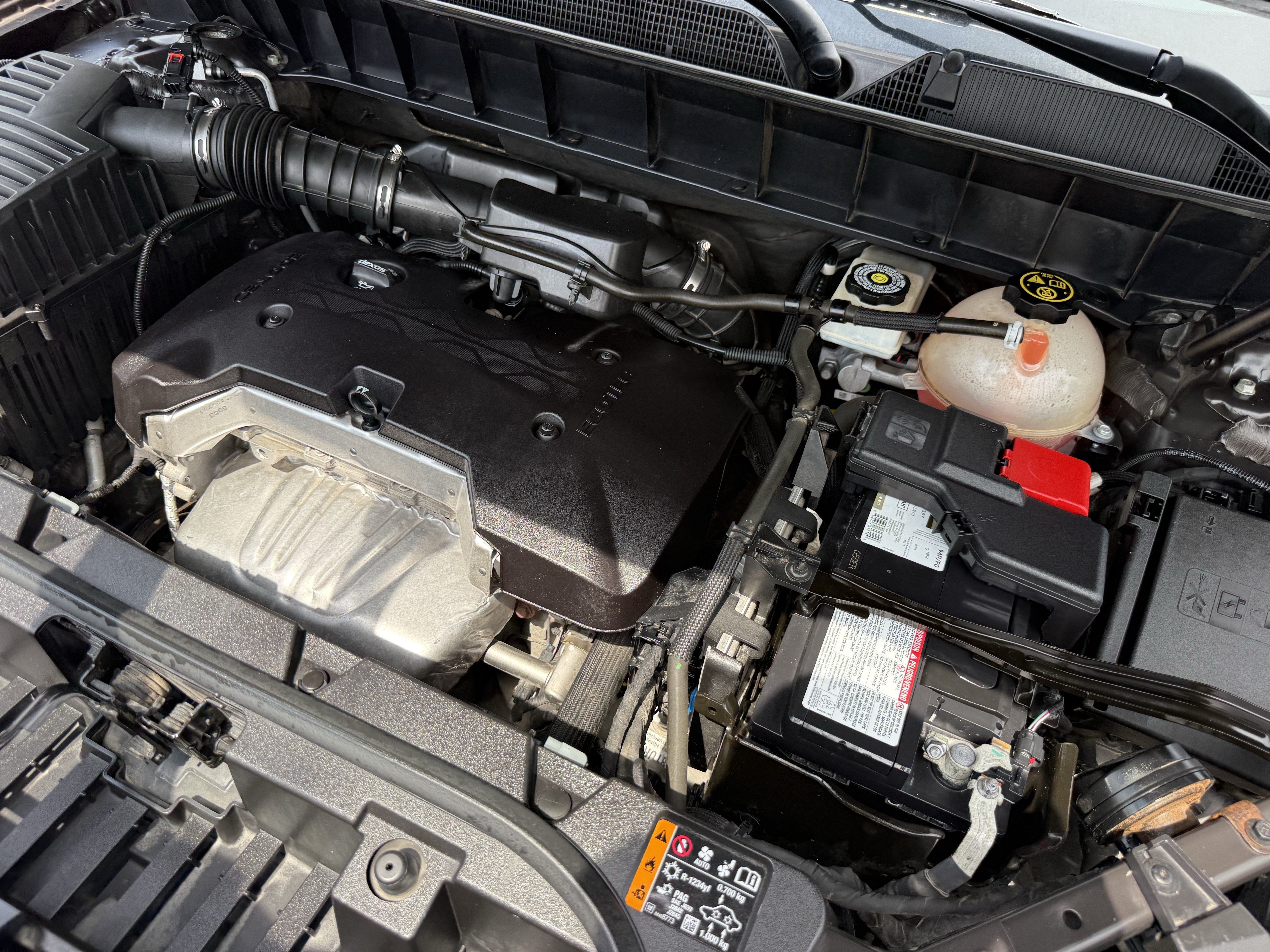 Used 2019 GMC Acadia SLT w/ LPO, Floor Liner Package FWD image 34