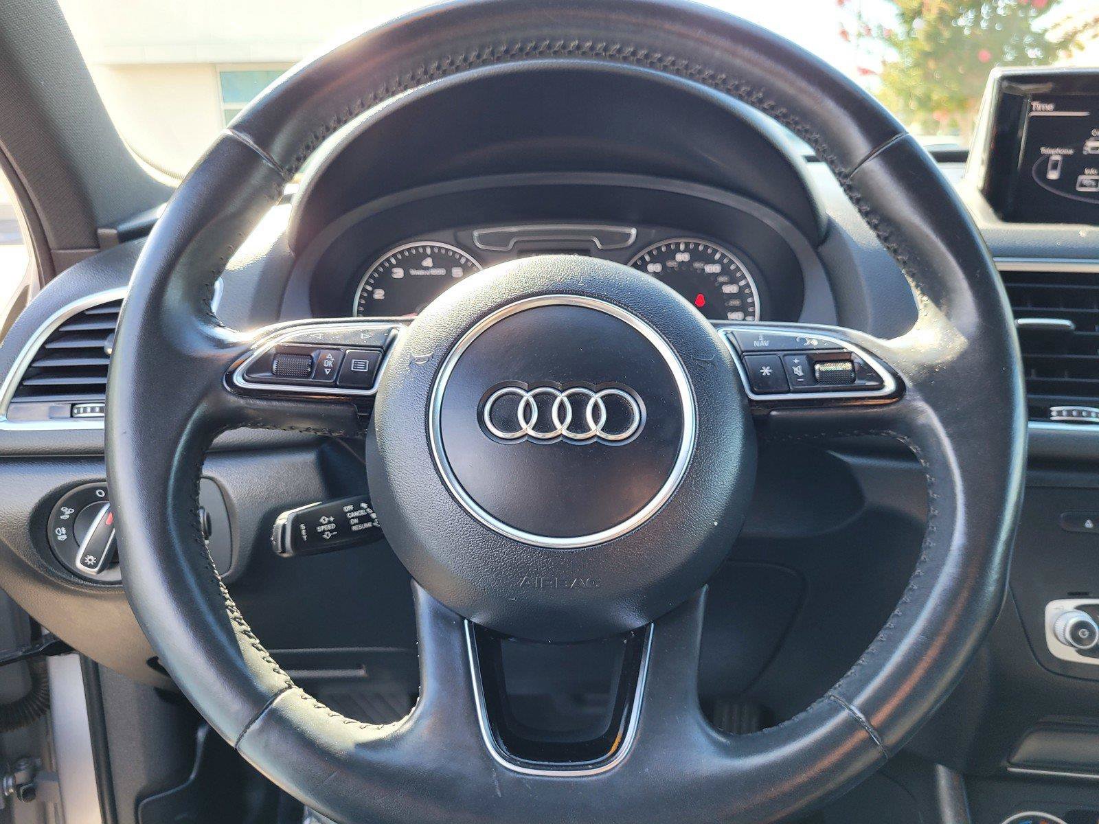 Used 2017 Audi Q3 2.0T Prestige w/ Prestige Package AWD/4WD image 37
