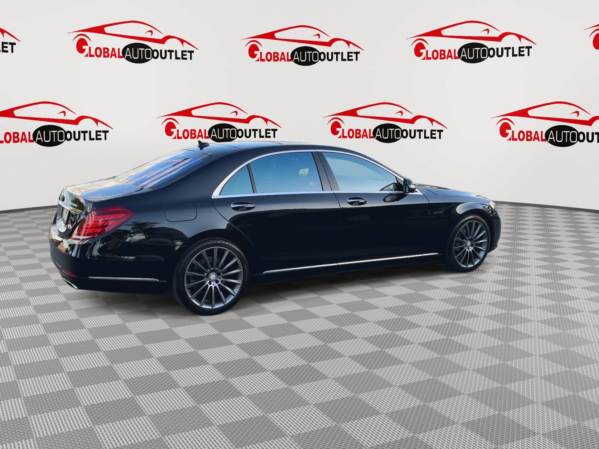 Used 2015 Mercedes-Benz S 550 4MATIC Sedan image 8