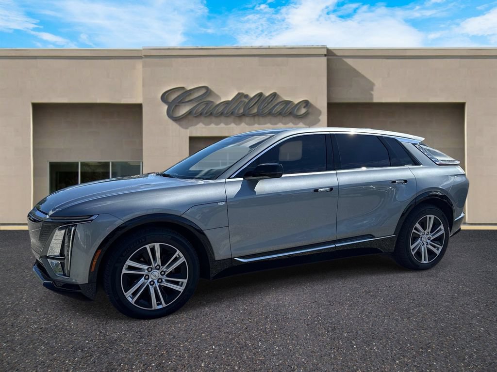 Certified 2024 Cadillac Lyriq Tech AWD/4WD image 6