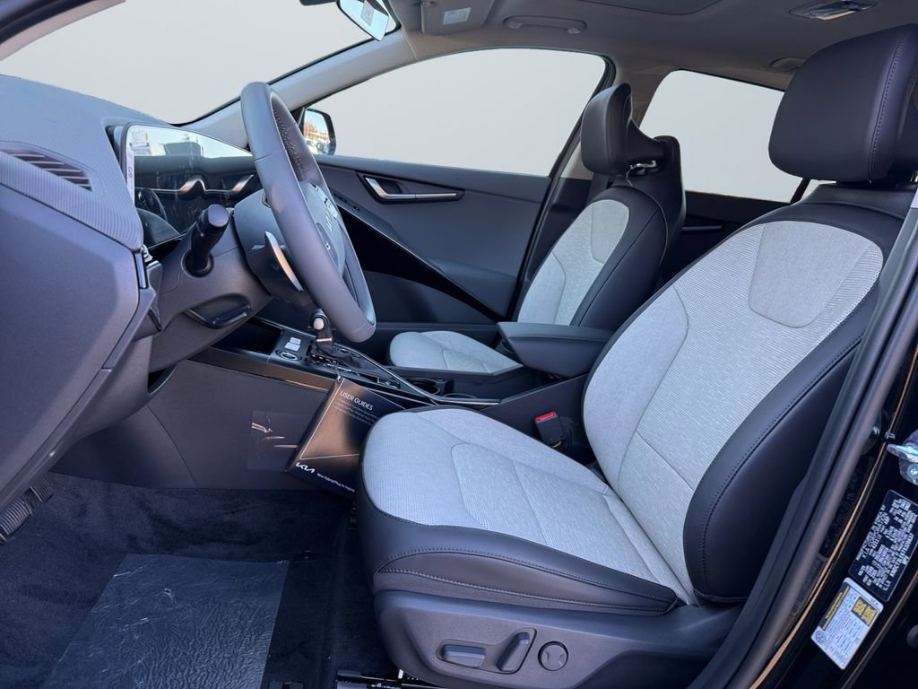 New 2026 Kia Niro SX image 9
