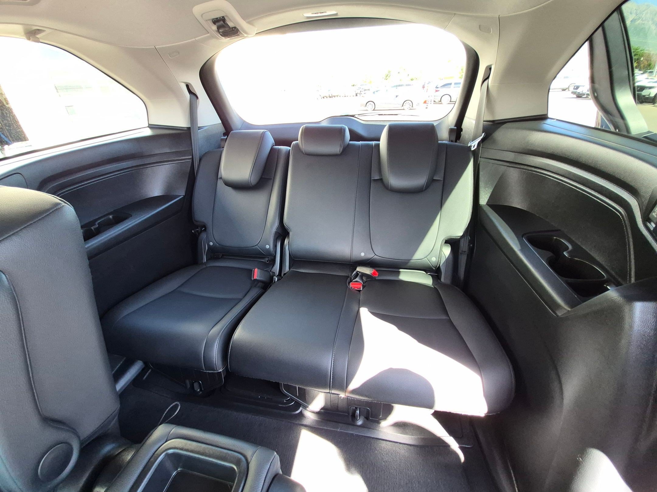 Used 2025 Honda Odyssey EX-L image 32