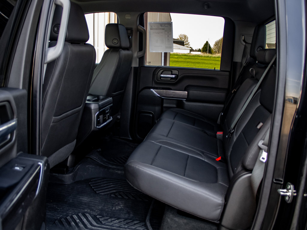Used 2023 Chevrolet Silverado 2500 LTZ AWD/4WD image 26