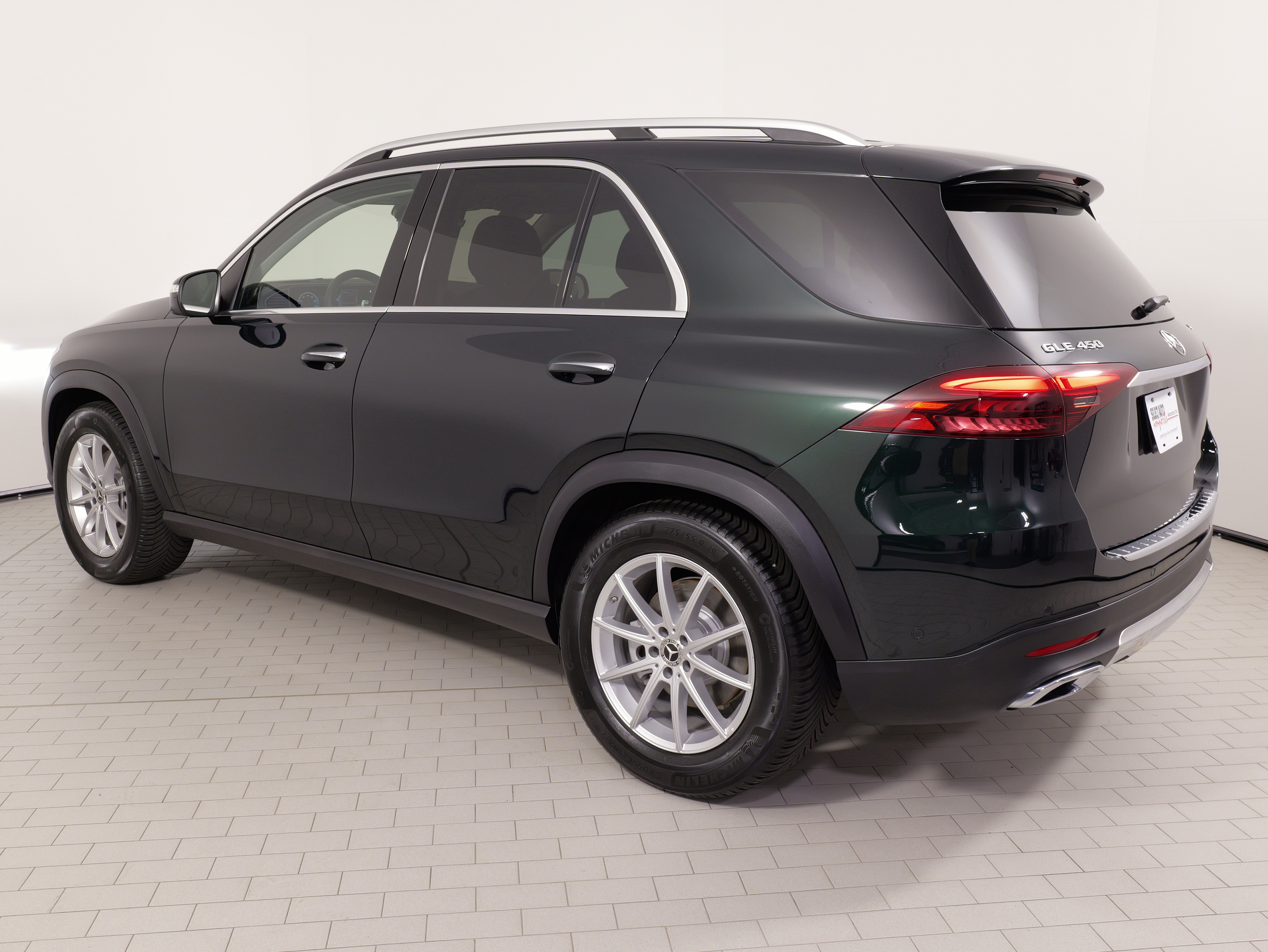 Used 2024 Mercedes-Benz GLE 450 4MATIC image 15