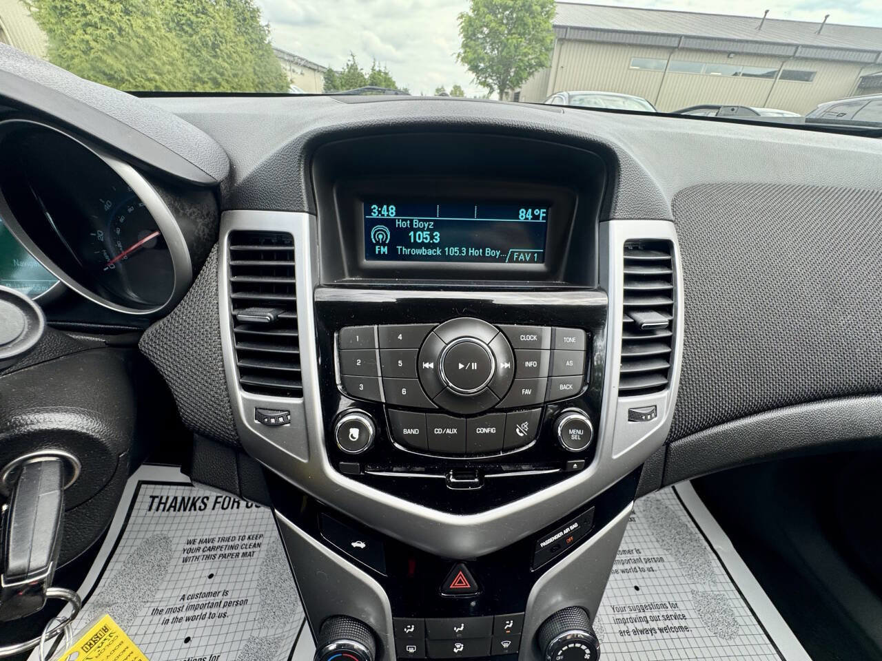 Used 2015 Chevrolet Cruze LT image 25