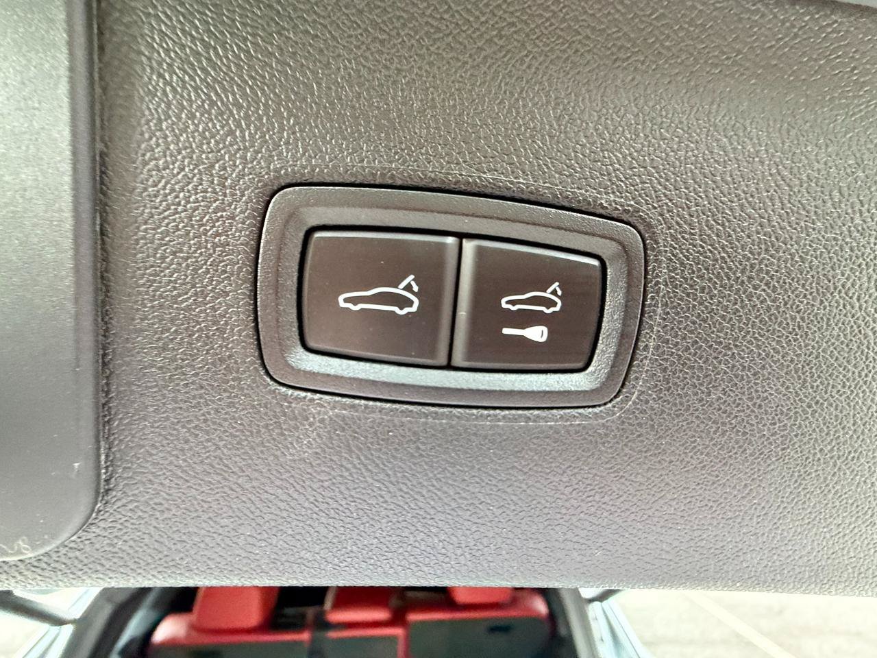 Used 2021 Porsche Cayenne AWD/4WD image 30