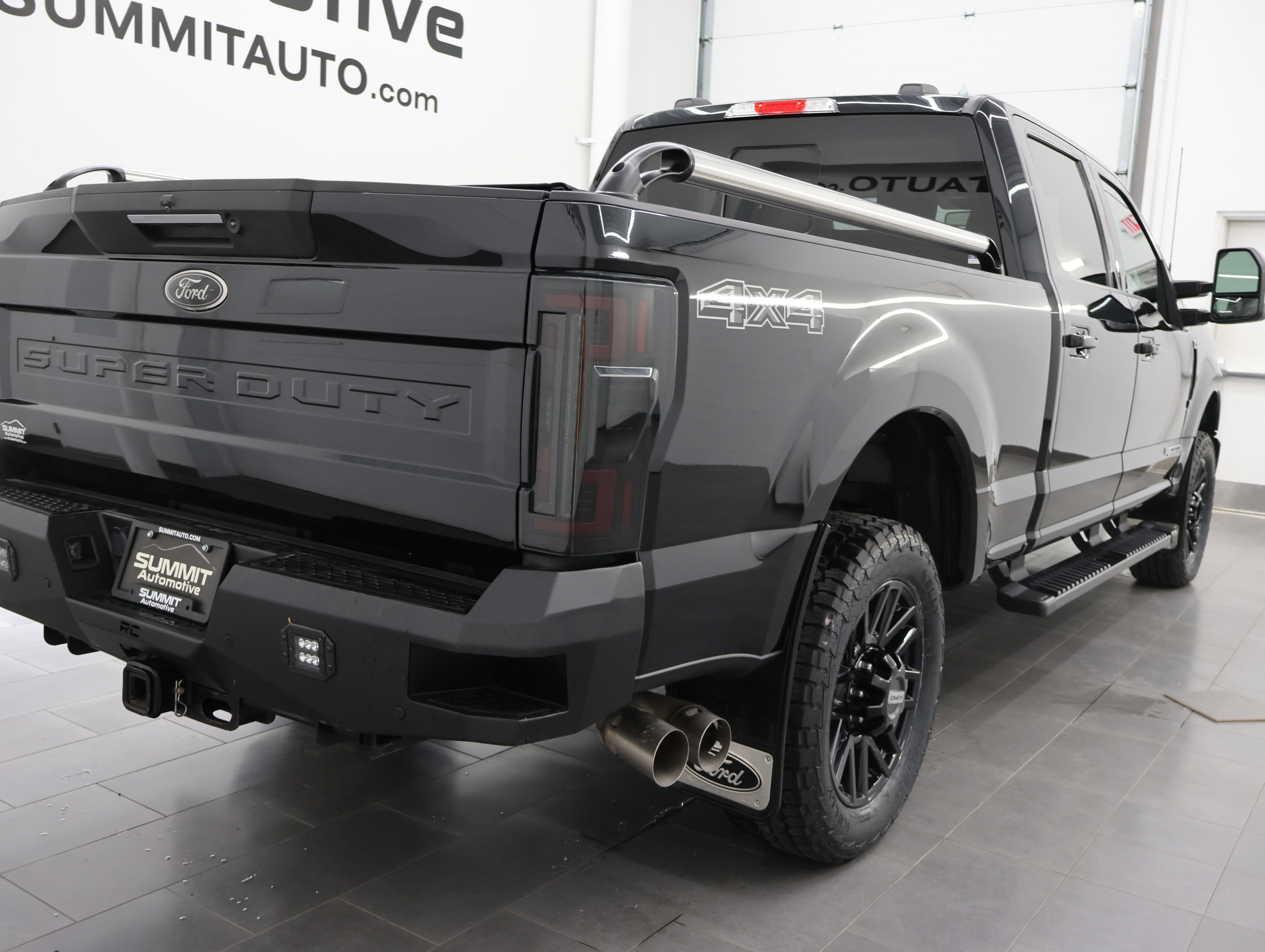 Used 2021 Ford F350 Lariat AWD/4WD image 4