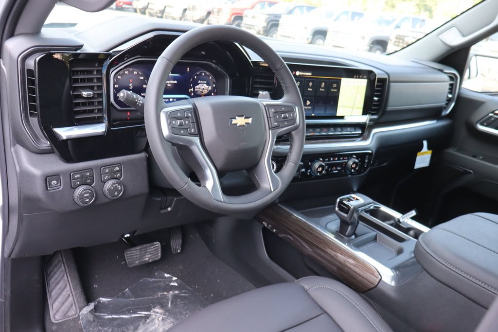 New 2026 Chevrolet Silverado 1500 LT AWD/4WD image 6