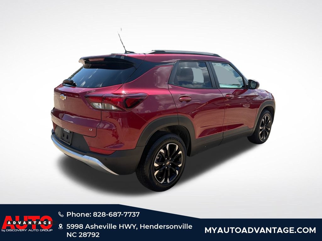 Used 2021 Chevrolet TrailBlazer LT w/ Convenience Package FWD image 3