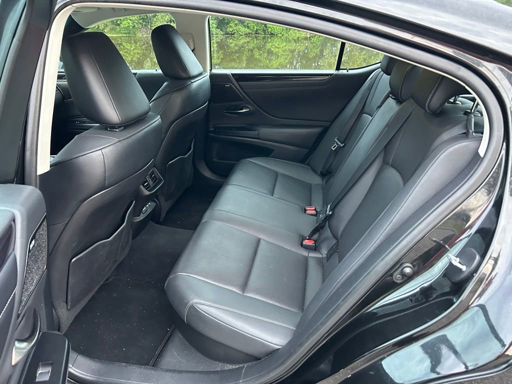 Used 2021 Lexus ES 300h w/ Premium Package FWD image 14
