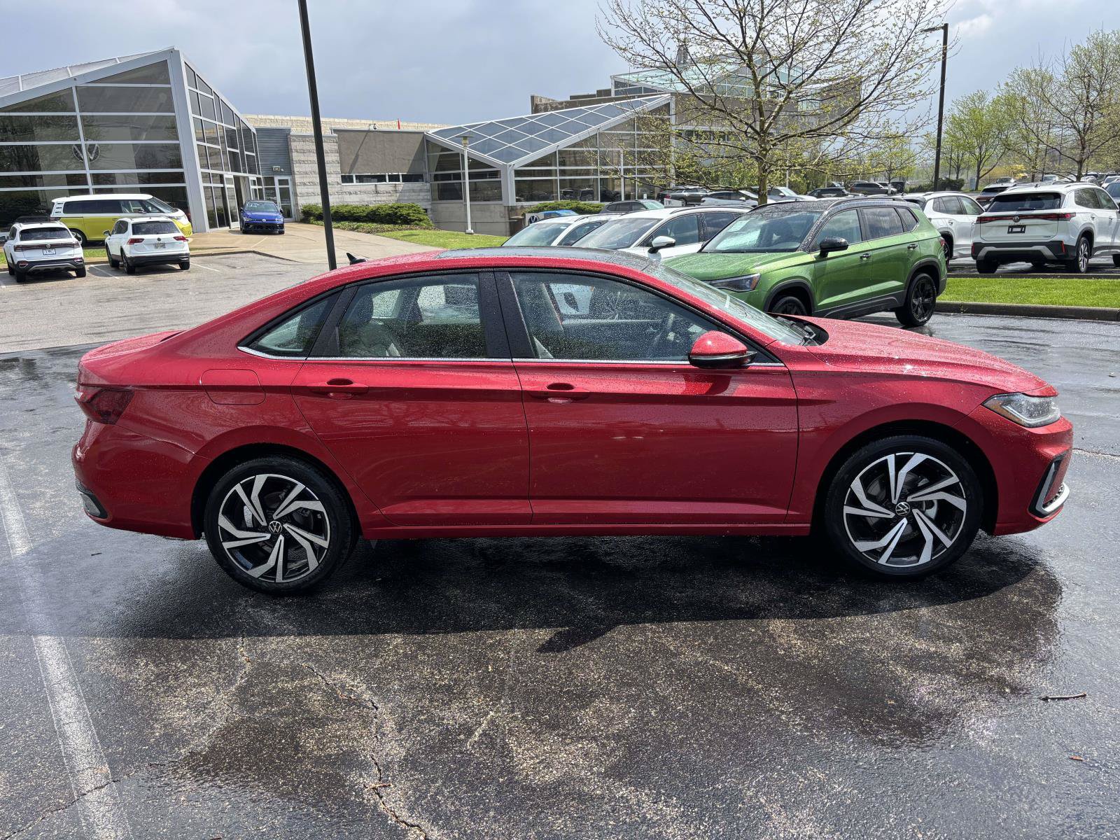 New 2026 Volkswagen Jetta SEL FWD image 4