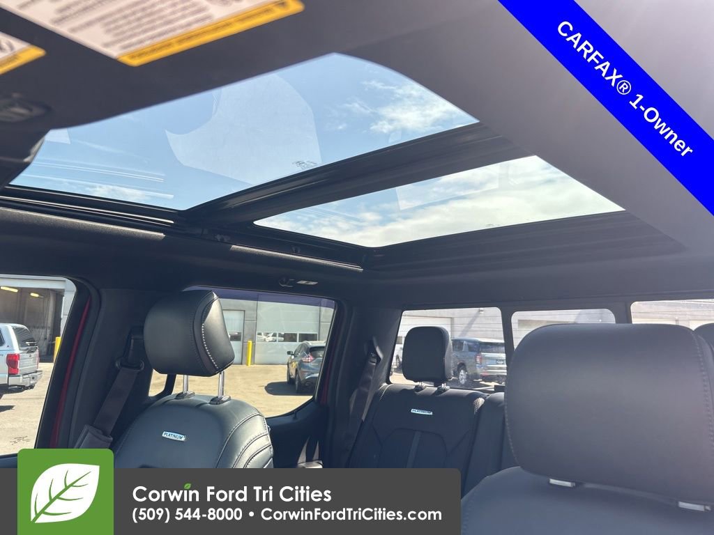 Used 2015 Ford F150 Platinum w/ Equipment Group 701A Luxury image 2