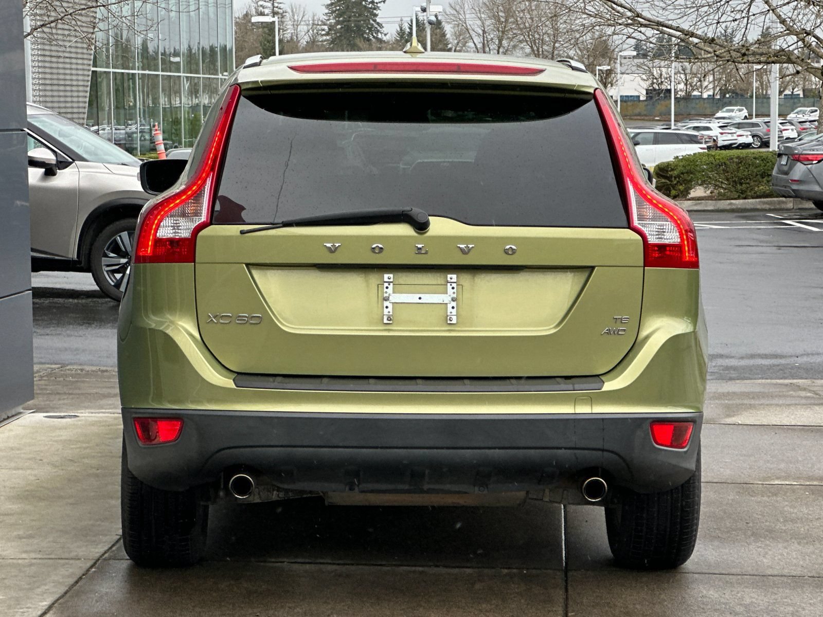 Used 2010 Volvo XC60 T6 AWD/4WD image 4