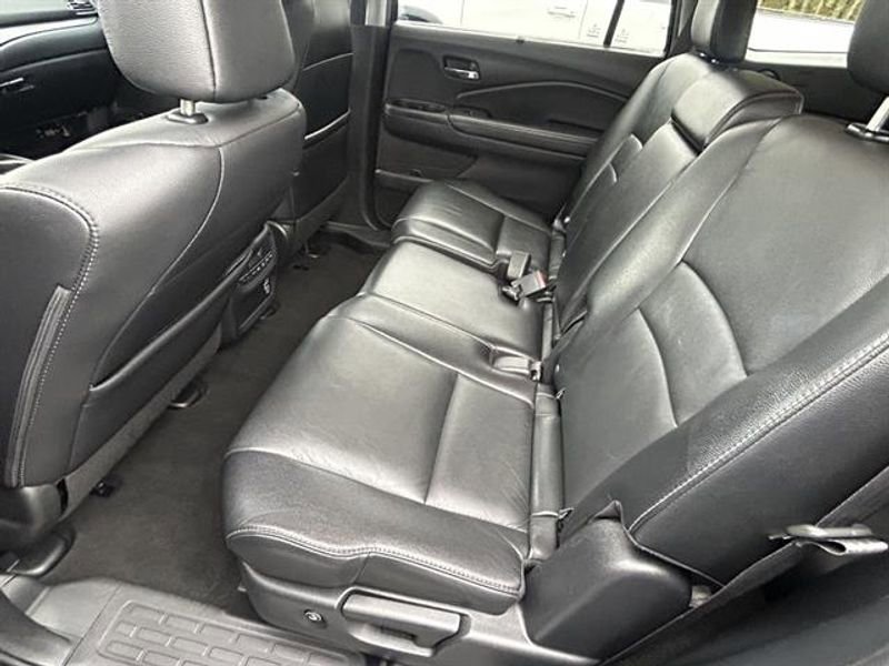 Used 2021 Honda Pilot Special Edition image 27