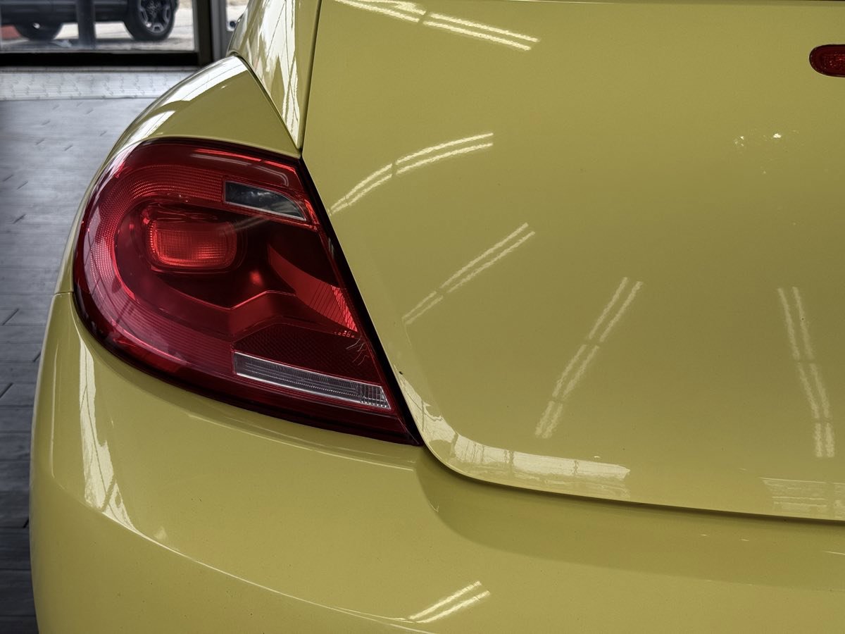 Used 2013 Volkswagen Beetle 2.5 image 14