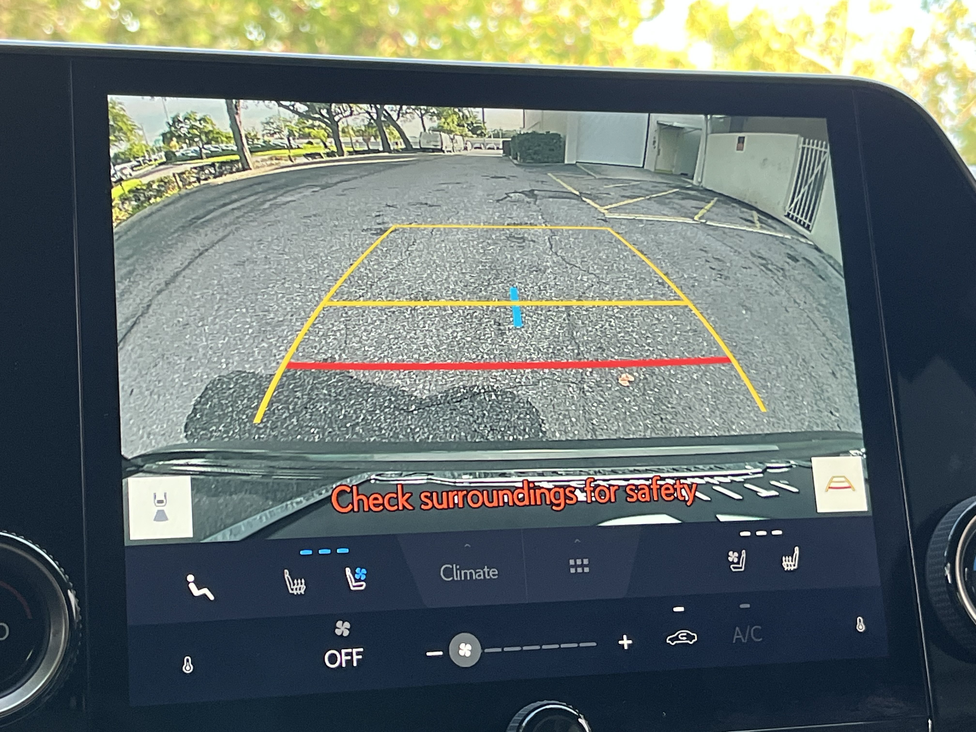 Used 2022 Lexus NX 250 FWD image 4