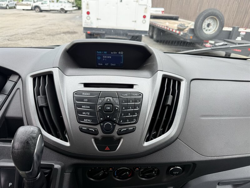Used 2015 Ford Transit 350 XL RWD image 33