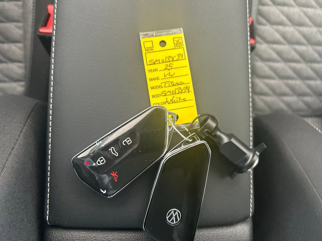 Used 2025 Volkswagen Tiguan S image 55