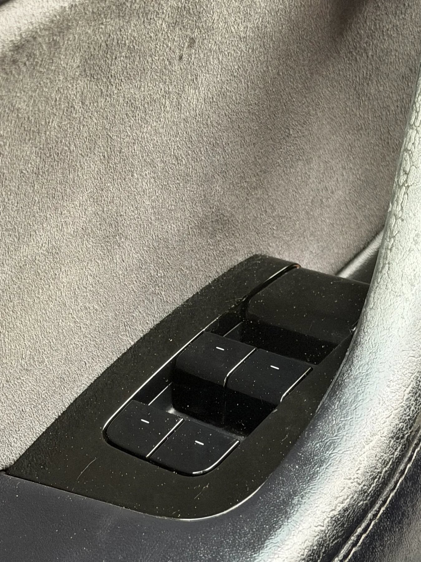 Used 2018 Tesla Model 3 Mid Range RWD image 23