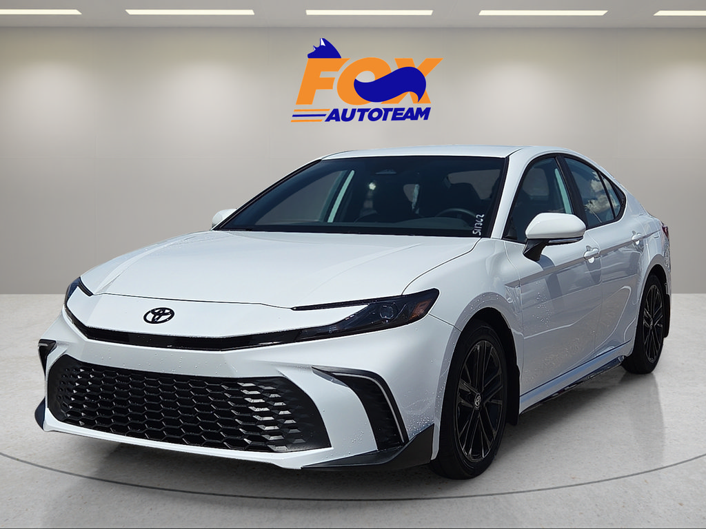 New 2026 Toyota Camry SE w/ Convenience Package FWD image 1