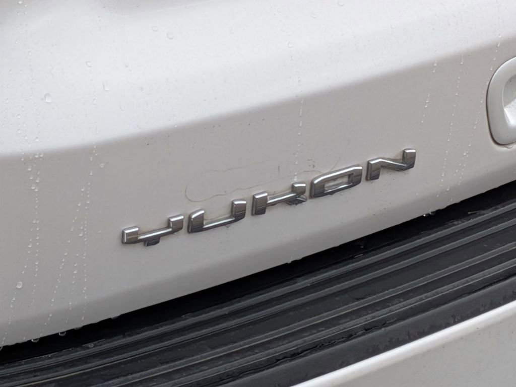 Used 2021 GMC Yukon XL Denali w/ Denali Premium Package RWD image 11