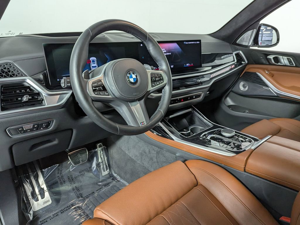 Certified 2023 BMW X7 xDrive40i w/ M Sport Package image 20