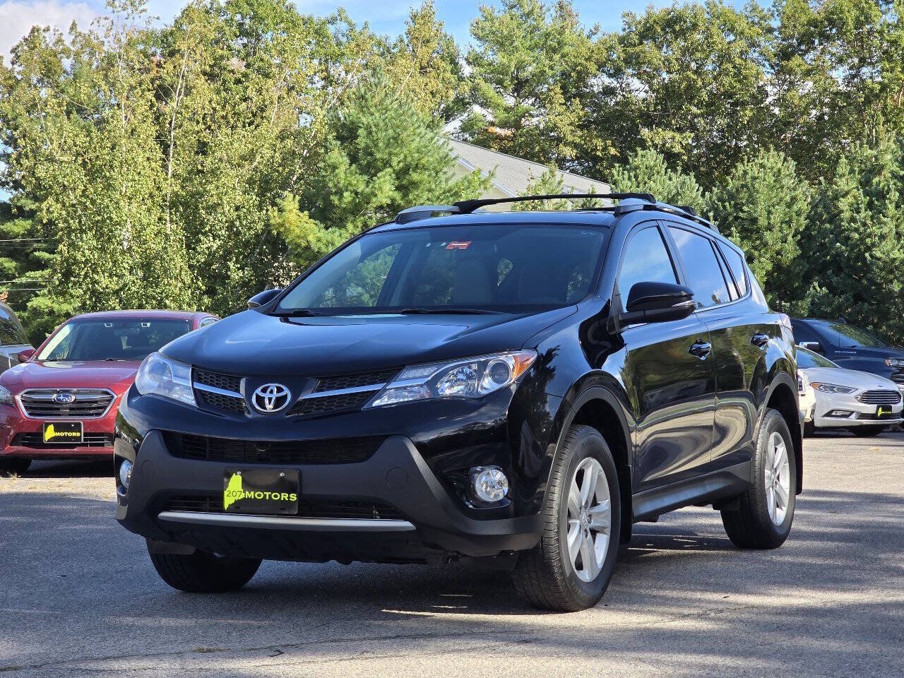 Used 2013 Toyota RAV4 XLE AWD/4WD image 4