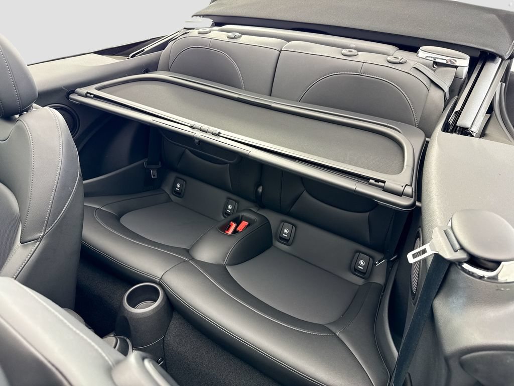 Used 2021 MINI Cooper S FWD image 18