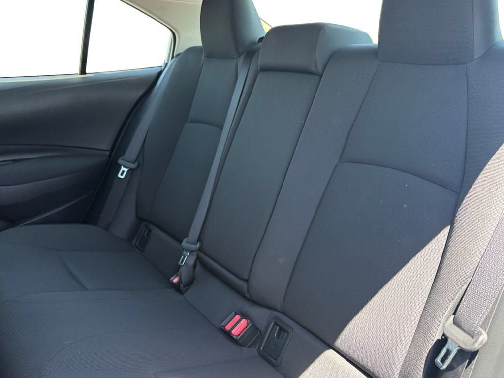 Used 2022 Toyota Corolla LE FWD image 16