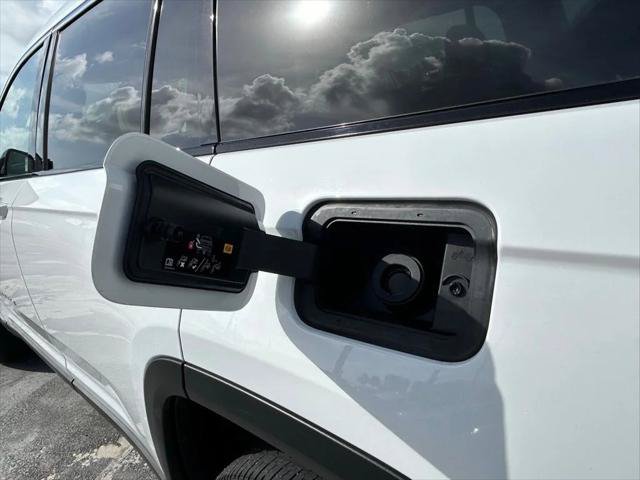 Certified 2022 Jeep Grand Cherokee L Limited RWD image 47