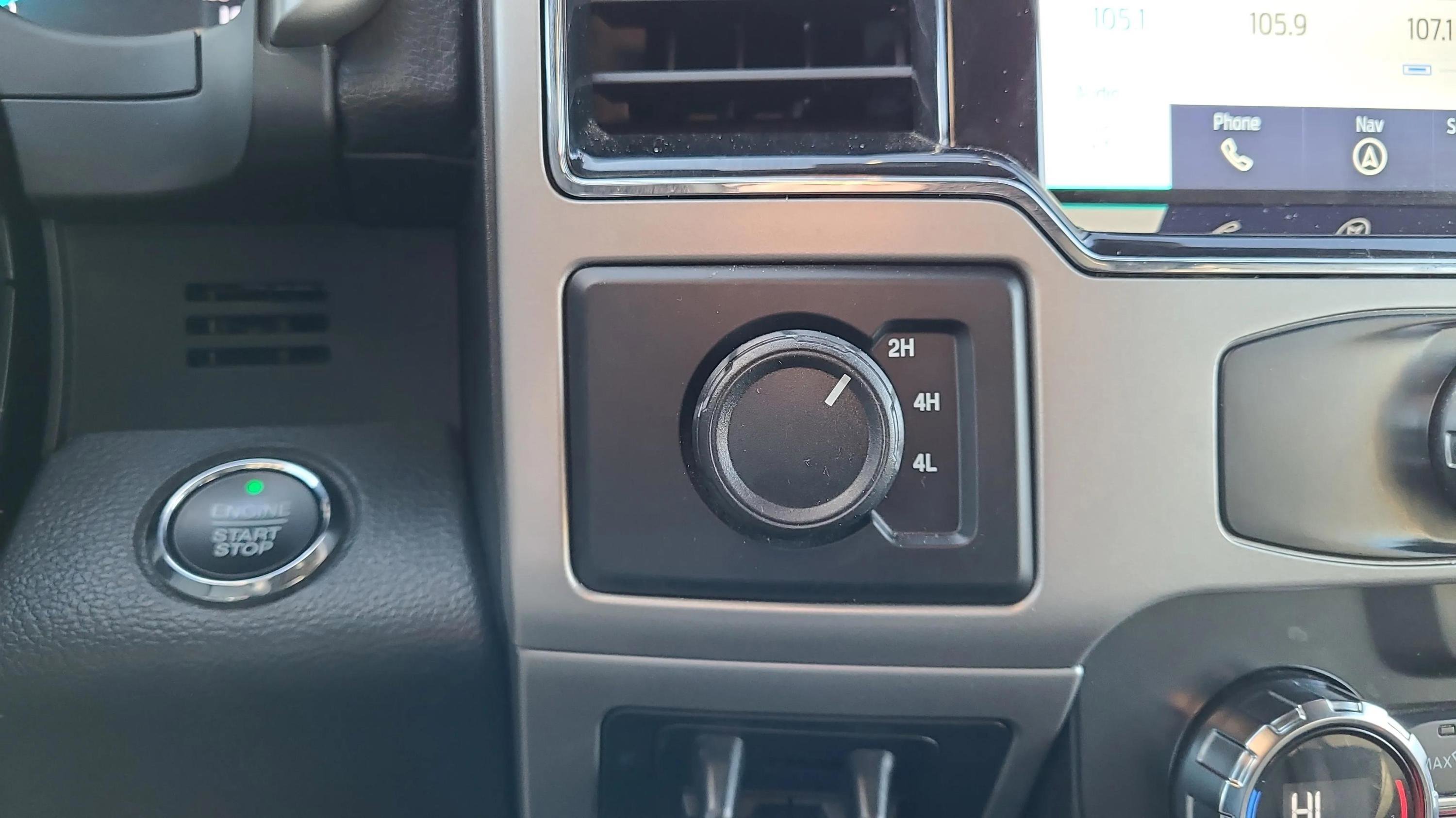 Used 2022 Ford F350 Lariat w/ Lariat Ultimate Package image 24