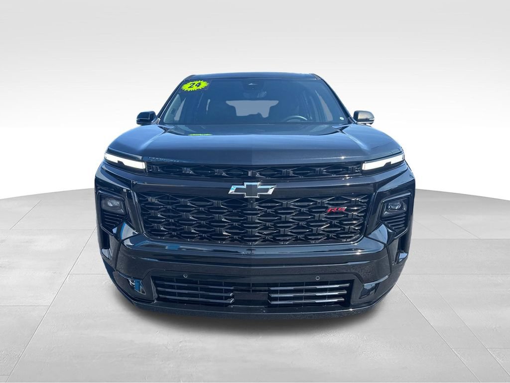 Used 2024 Chevrolet Traverse RS AWD/4WD image 9