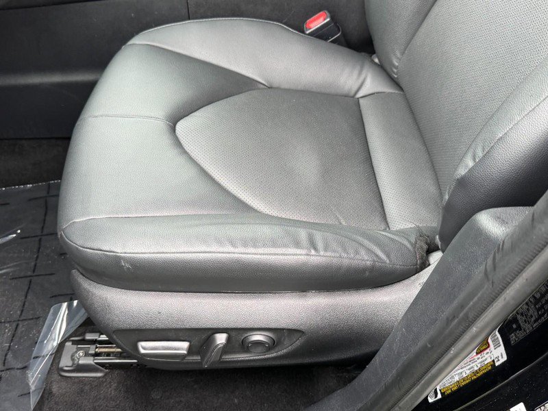 Certified 2024 Toyota Grand Highlander AWD image 23