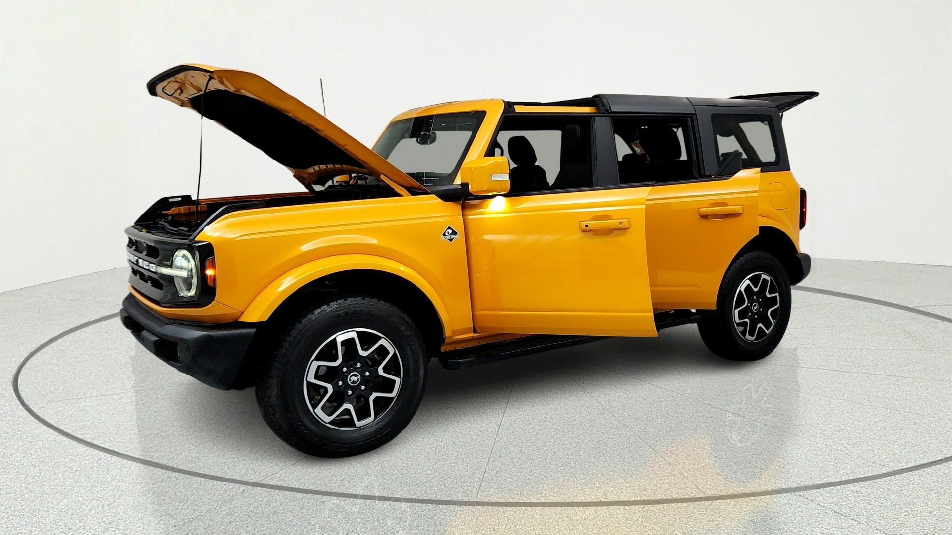 Used 2022 Ford Bronco Outer Banks AWD/4WD image 9