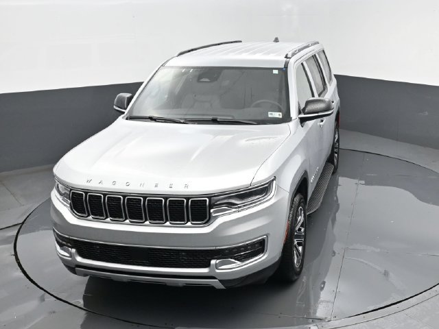 Used 2025 Jeep Wagoneer Series II AWD/4WD image 25