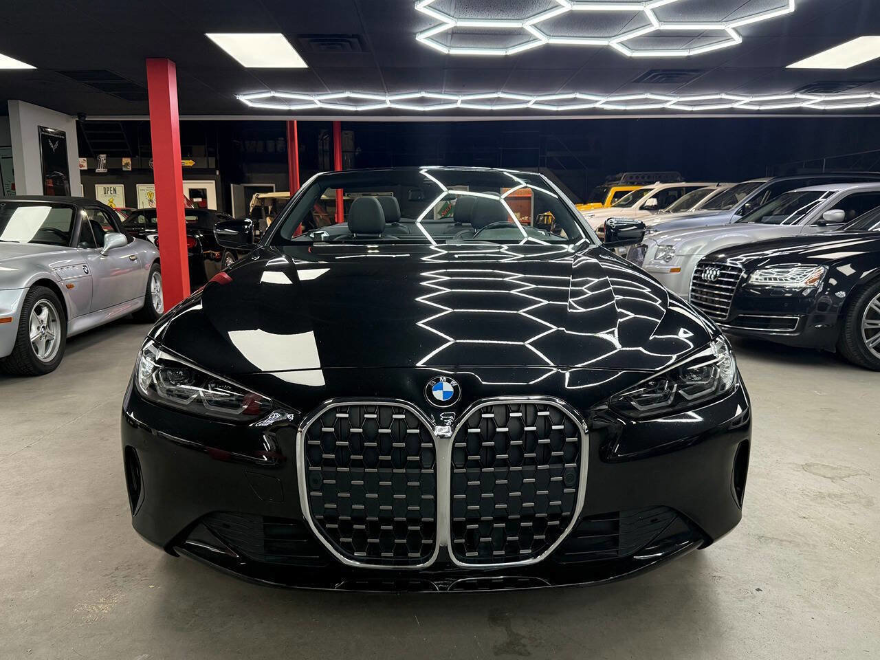 Used 2023 BMW 430i xDrive Convertible w/ Premium Package image 2